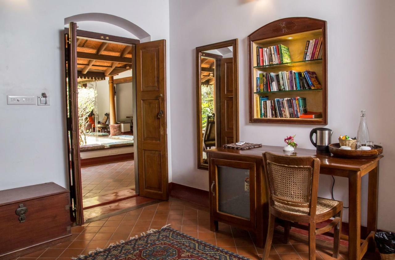 Secret Garden, A Boutique Hotel Kochi Exterior photo