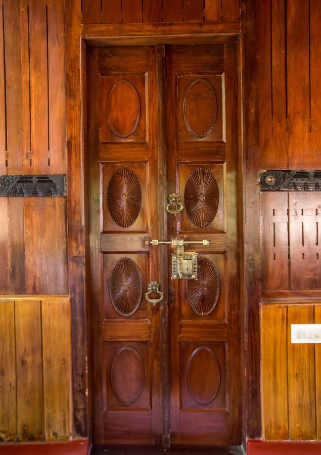 Secret Garden, A Boutique Hotel Kochi Exterior photo